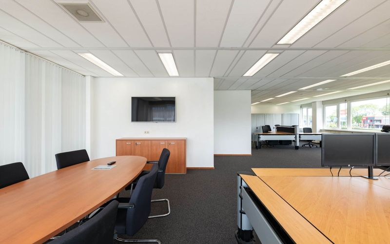 7 Curieweg, Spijkenisse, 10 DESKS 7 Curieweg, Spijkenisse Image 1