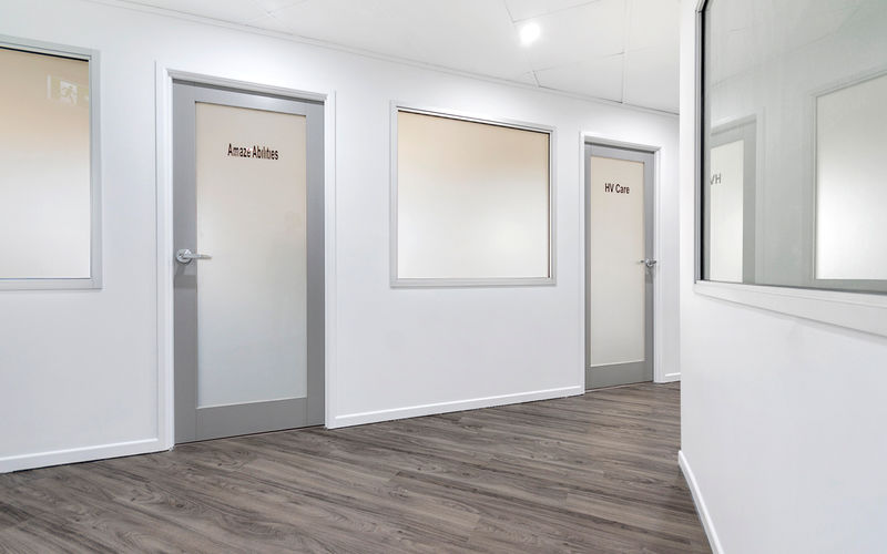 130 Kingston, Underwood Image 5