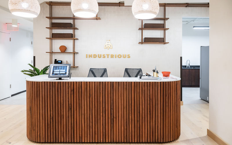 135 W 50th St, New York Image 3