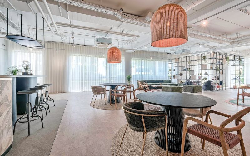 4 Bd Michael Faraday, Serris Image 5