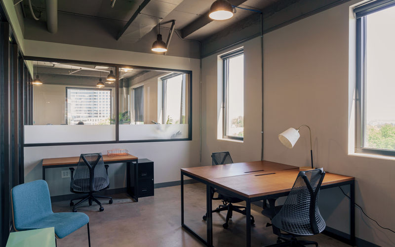 1447 Peachtree St Ne, Atlanta Image 1