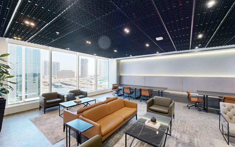 Emaar Square, Dubai Image 7