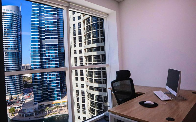 Cluster Y Swiss Tower - Jumeirah Lake Towers, Dubai Image 4