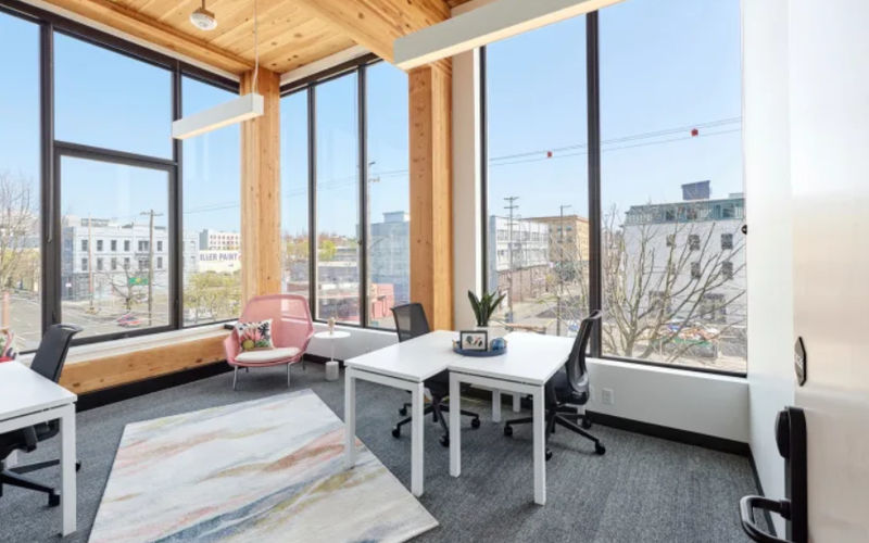 39 Enrique Foster Sur, Santiago Image 4