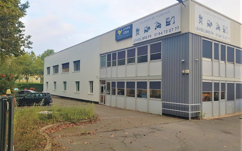 94 Rue Hélène Boucher, BUC Image 6