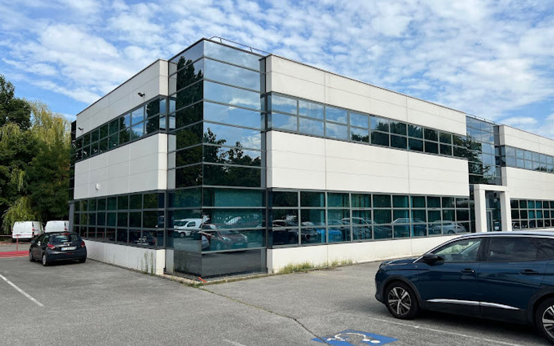 1 Sq Benjamin Franklin, Montigny-le-bretonneux Image 6