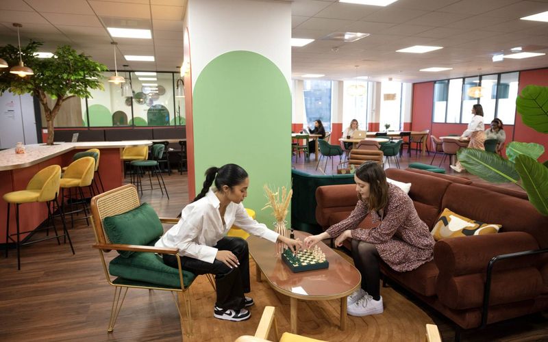 42 Rue Rouget De Lisle, Suresnes Image 8