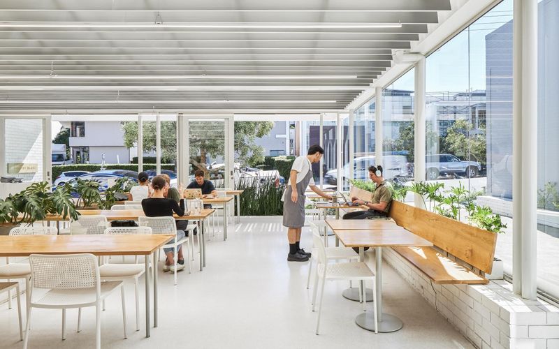 18 Proe Street, Newstead Image 4