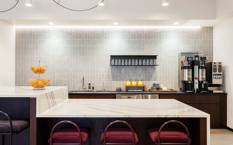 420 Nichols Road, Kansas City Image 6