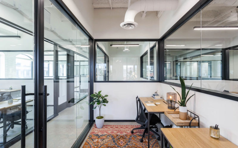 420 Nichols Road, Kansas City Image 1