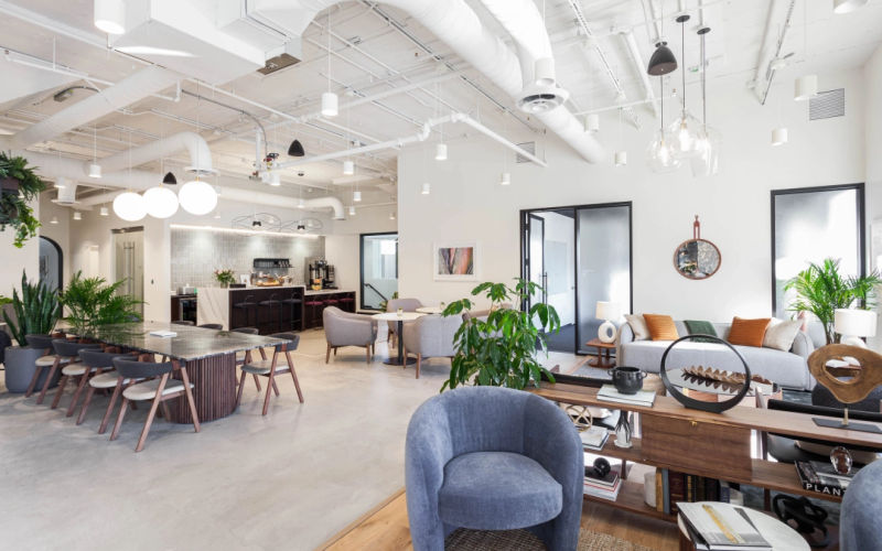 420 Nichols Road, Kansas City Image 3