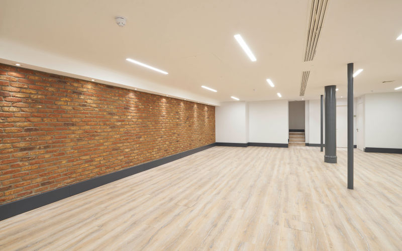 5 Ireland Yard, London Image 1