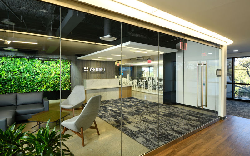 570 Lake Cook Road, Deerfield Image 1