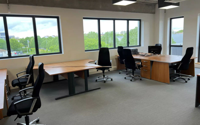 1 Rue Jacqueline Auriol, Guyancourt Image 4