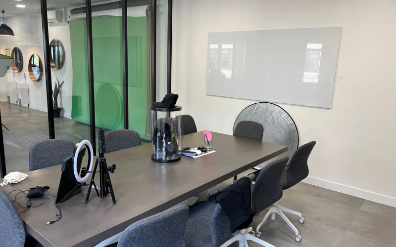 9 Chau Jules César, Osny Image 2