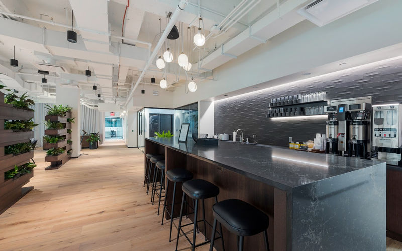 325 Hudson Street, New York Image 1