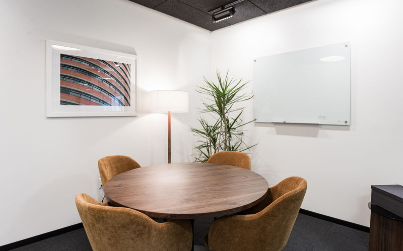 50 South 16th Street, Philadelphia Image 1