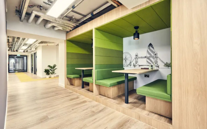 7055 Engle Rd, Middlesburg Heights Image 1