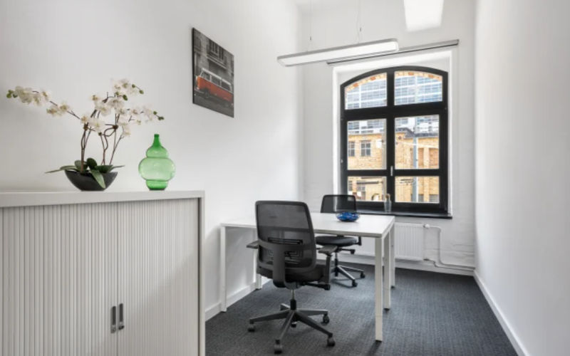 510 Tolland St, East Hartford Image 2