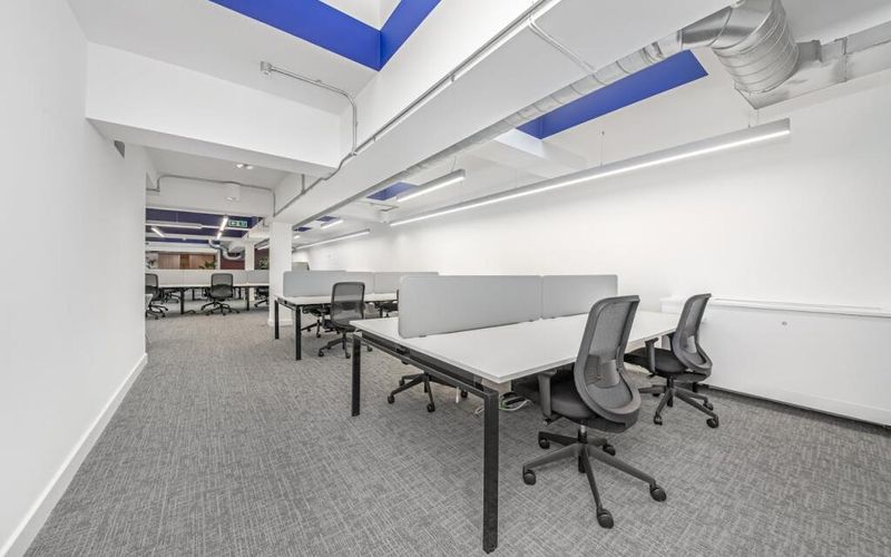 7 Swallow Pl, London Image 1