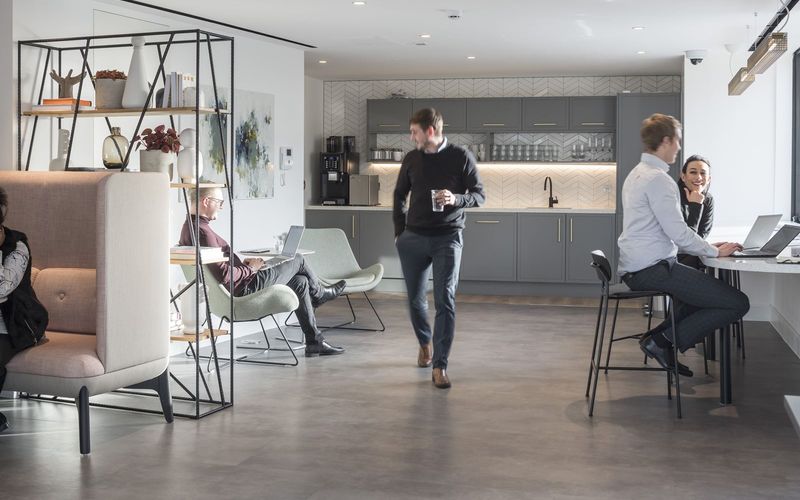 5 Swallow Place, London Image 7