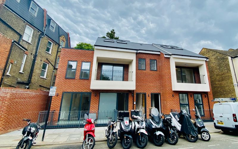 1B Beryl Road, Hammersmith Image 5