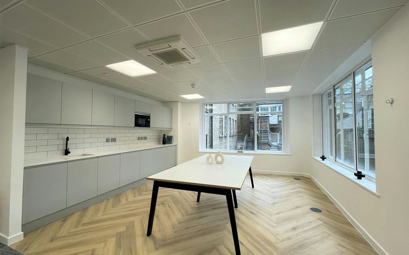 233 High Holborn, Midtown Image 5