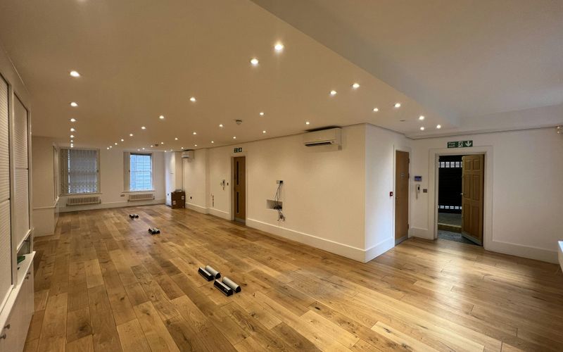 44 Clerkenwell Close, Clerkenwell Image 1