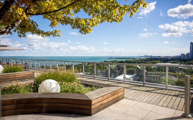 180 N Stetson Ave, Chicago Image 7