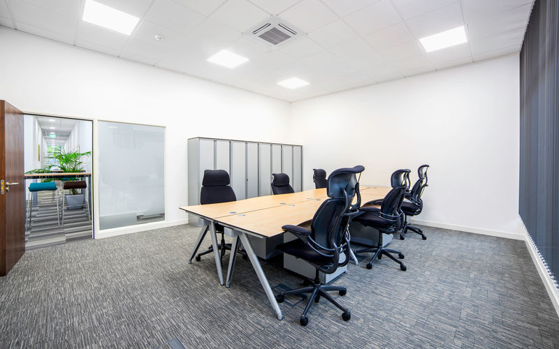 Harvest Crescent, Hampshire Image 2