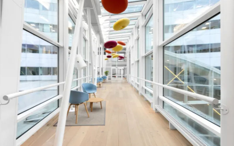 9400 W Higgins, Rosemont Image 4