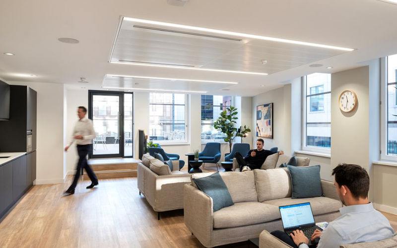 3 Dorset Rise, London Image 4