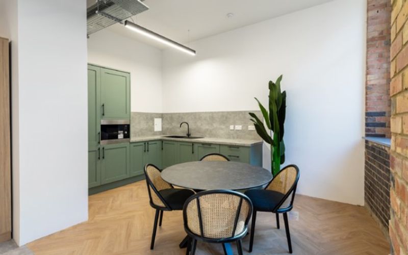 80 Middlesex St, London Image 7