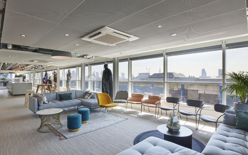 98 Theobalds RD, London Image 4