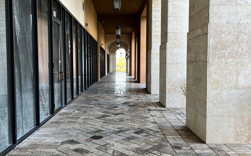 2121 South Hiawassee Road, Orlando Image 7