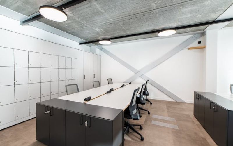 9a Devonshire Square, London Image 2