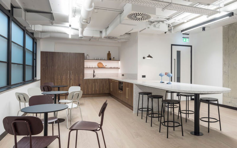 44 Featherstone Street, London Image 4