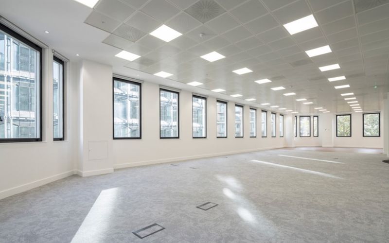 10-15 Queen S, London Image 6