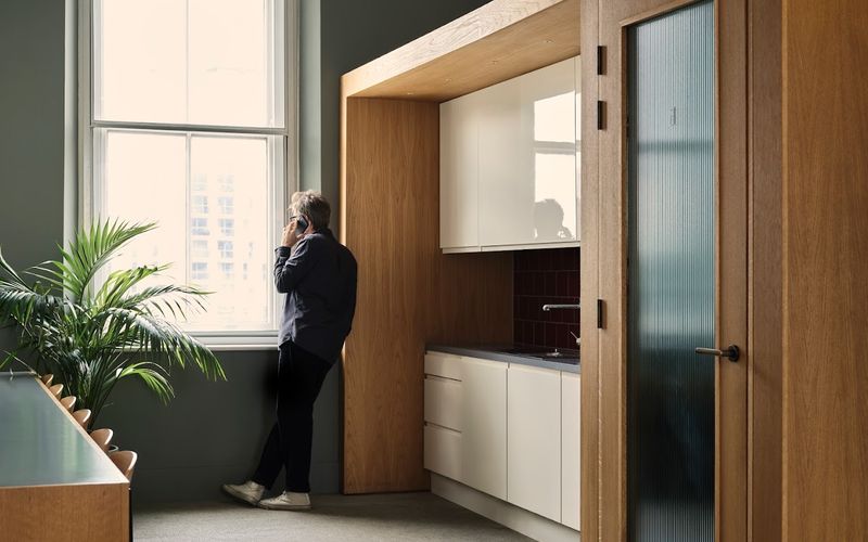 19 Eastbourne Terrace, Paddington Image 4