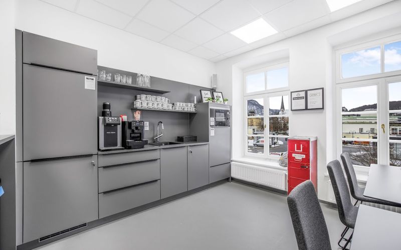 8 Bahnhofstrasse, Bad Ischl Image 10