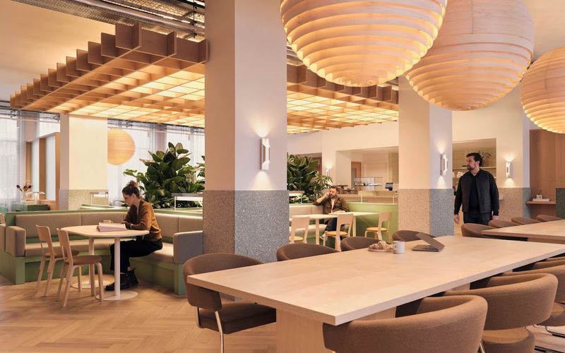 2 Riding House Street, Marylebone Image 6