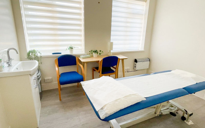 151-153 Clapham High Street, London Image 1