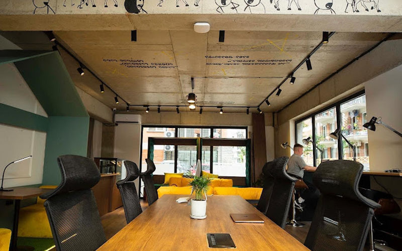 3 Ana Politkovskaia Street, T'bilisi Image 1