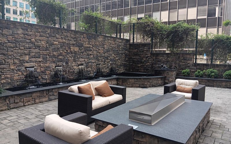 4001 9th St N, Arlington Image 1