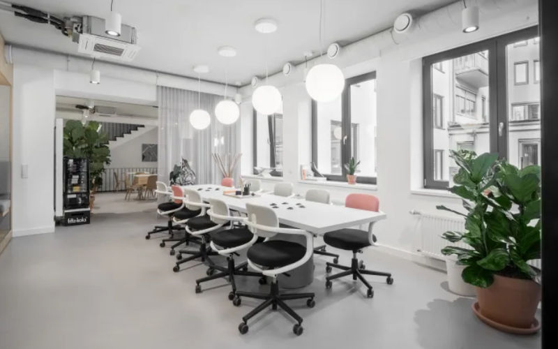 2020 Main St, Irvine Image 11