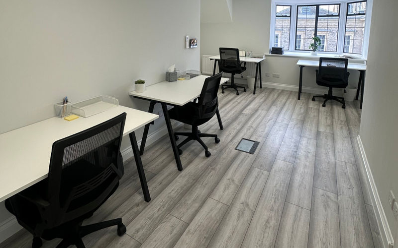 9 Crown Passage, Kingston Upon Thames, 9 DESKS 9 Crown Passage, Kingston Upon Thames Image 1