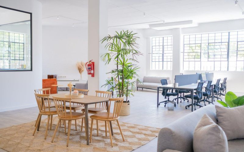 8 Vrede Street Gardens, Cape Town Image 4