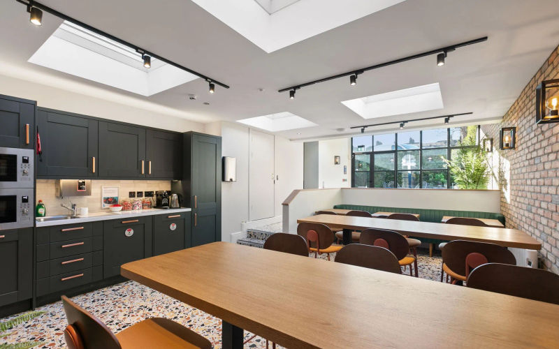 127 Baggot Street Lower, Dublin 2 Image 1