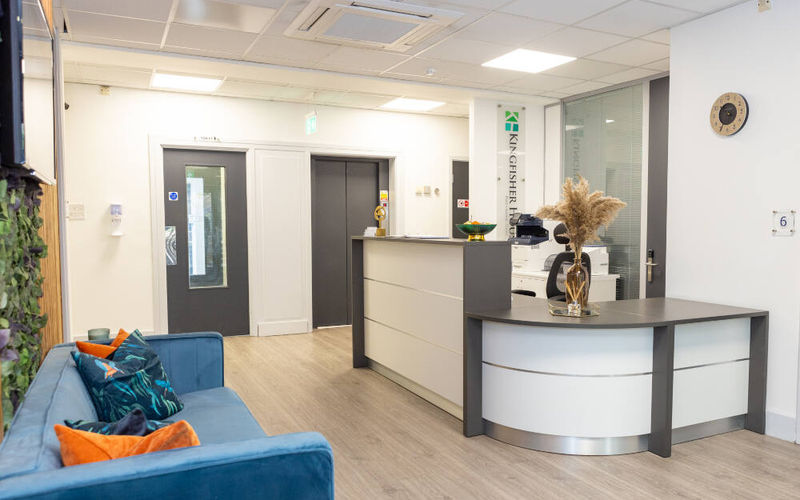 21-23 Elmfield Rd, Bromley Image 6