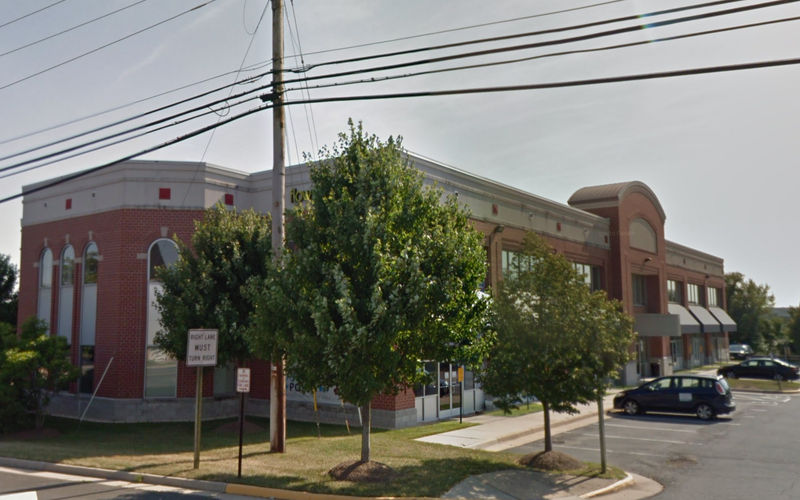 20937 Ashburn Rd, Ashburn Image 7